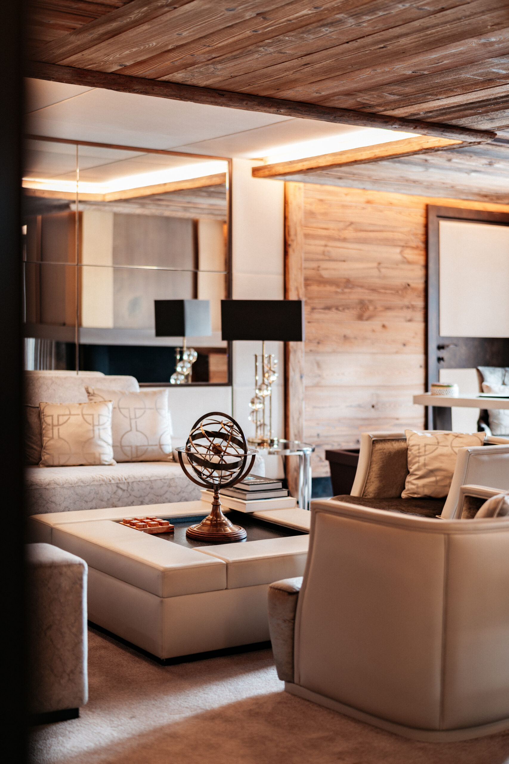 Ultima Hotel Gstaad suite living room