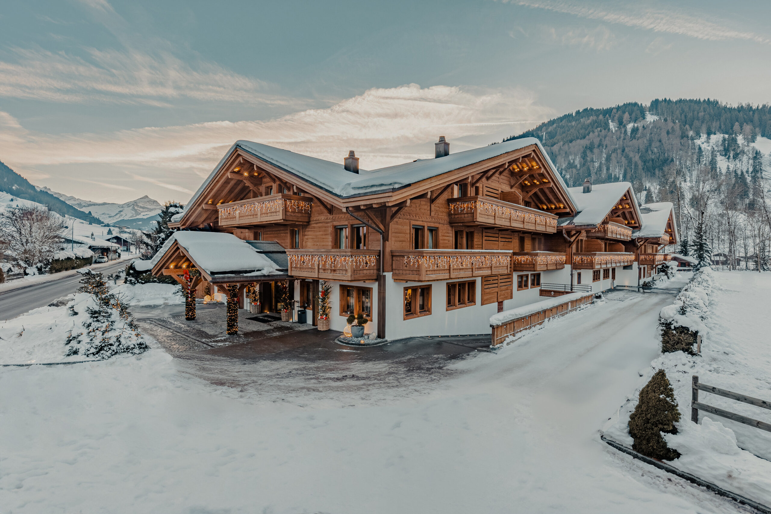 Ultima Hotel Gstaad exterior winter view